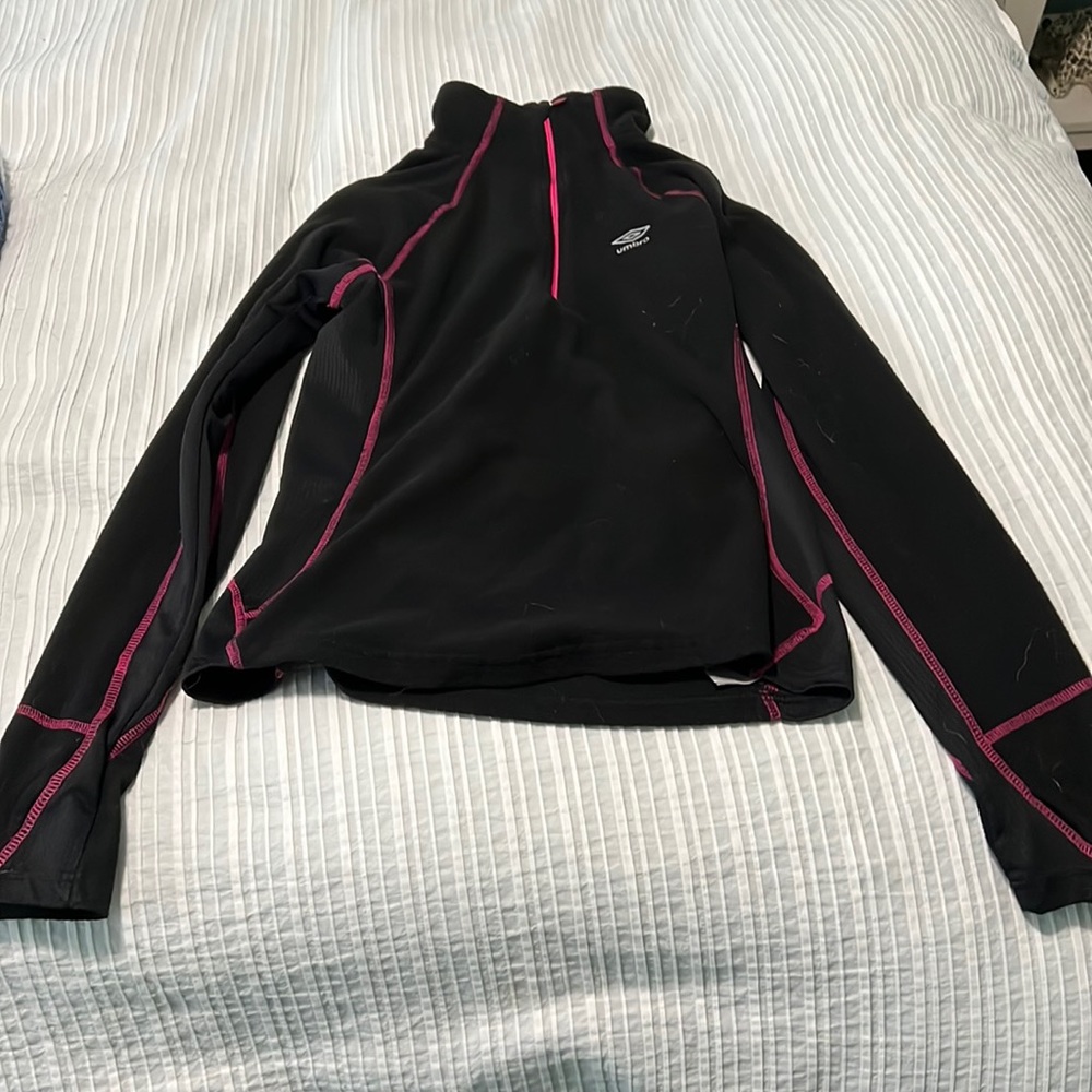 Size small black Umbro athletic shirt.